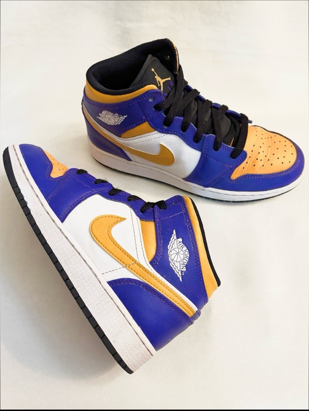 Jordan 1 Mid ‘Lakers Sneakers